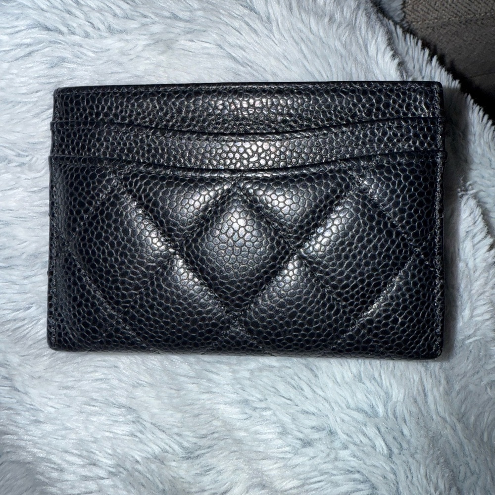 Chanel Black Quilted Caviar Leather Wallet - Picture 2 of 9